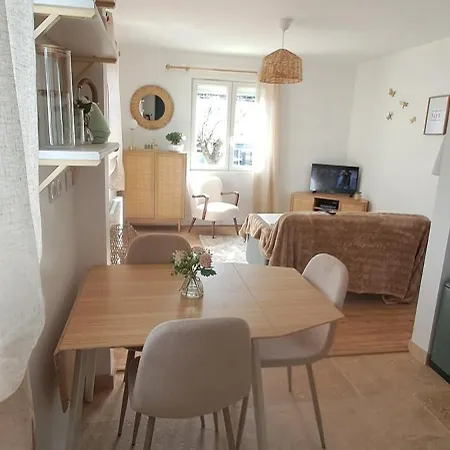 Loc Chez Laure Apartment Dozulé