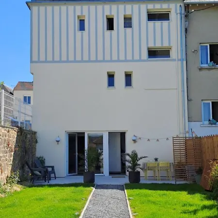 Loc Chez Laure Dozulé