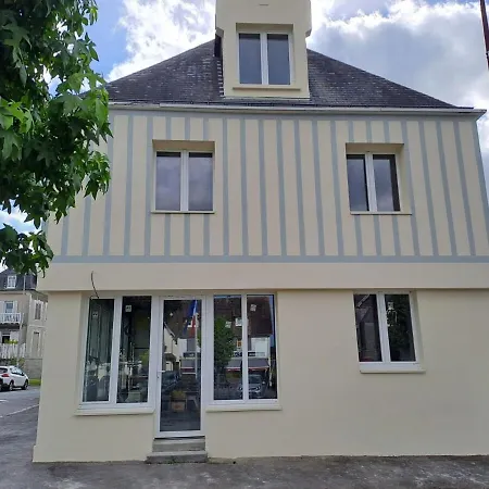 Loc Chez Laure Apartment