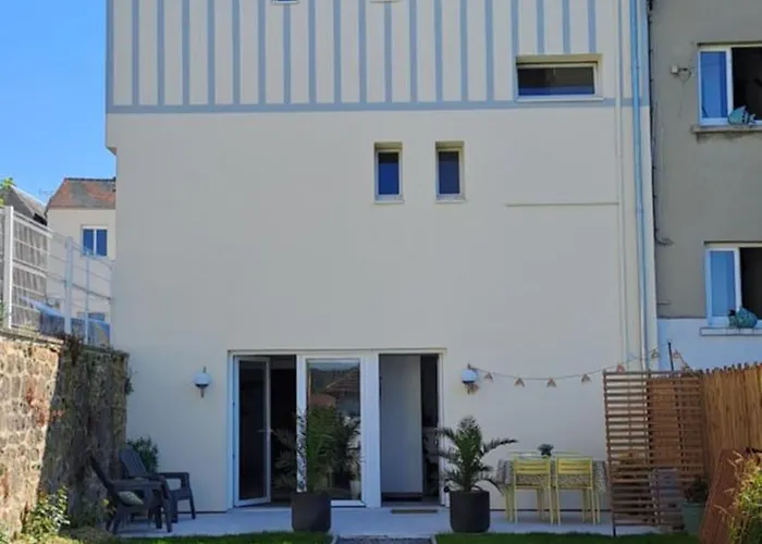 Loc Chez Laure Dozulé